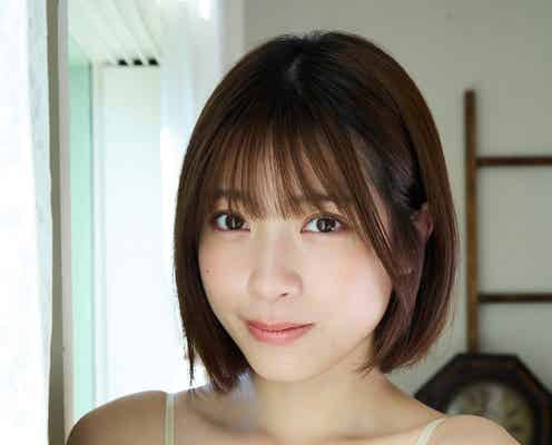 「ミスマガジン2022」受賞者・三野宮鈴、色白美バストにキュン