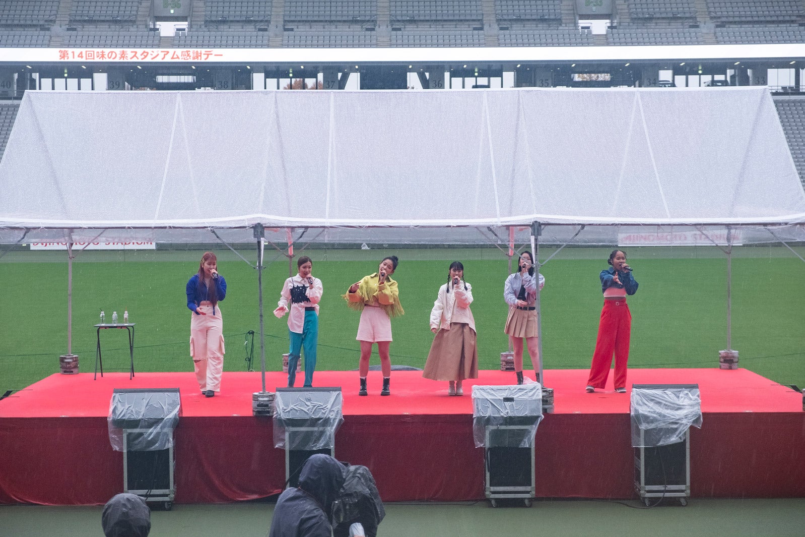 Little Glee Monster（提供写真）