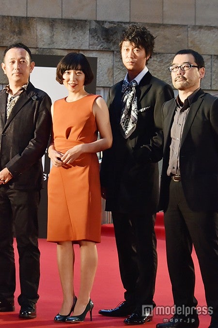 安藤サクラ、新井浩文