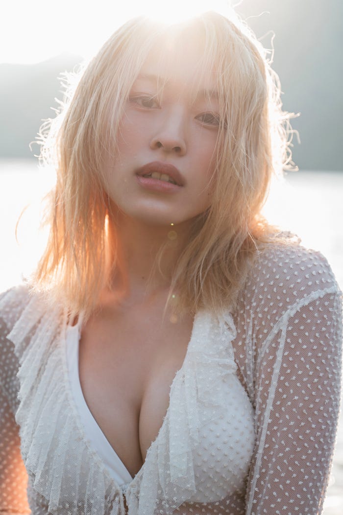 美月(画像提供:宝島社)