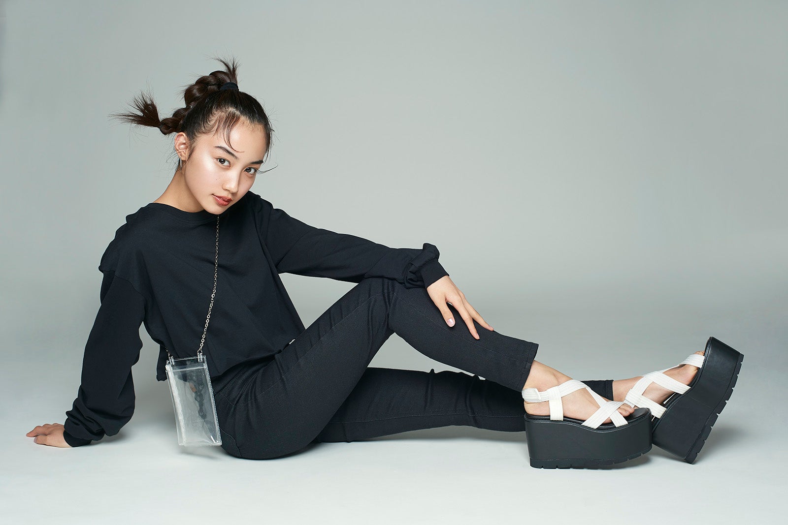 黒木ひかり／Photo_小川健〈will creative〉（C）ぶんか社