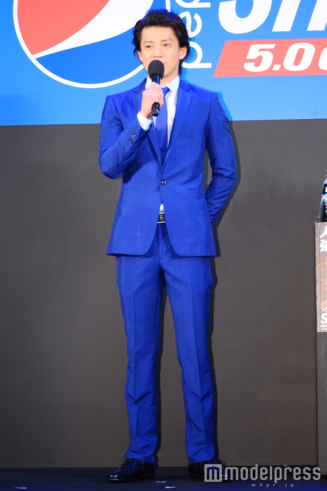 小栗旬（C）モデルプレス