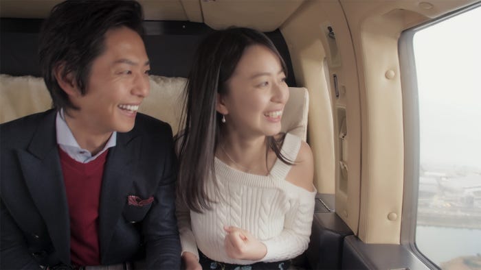友永真也、岩間恵「バチェラー・ジャパン」シーズン3(C)2019 Warner Bros. International Television Production Limited. All rights reserved.