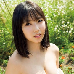 沢口愛華の厳選ショット公開 たわわ美バストで魅了