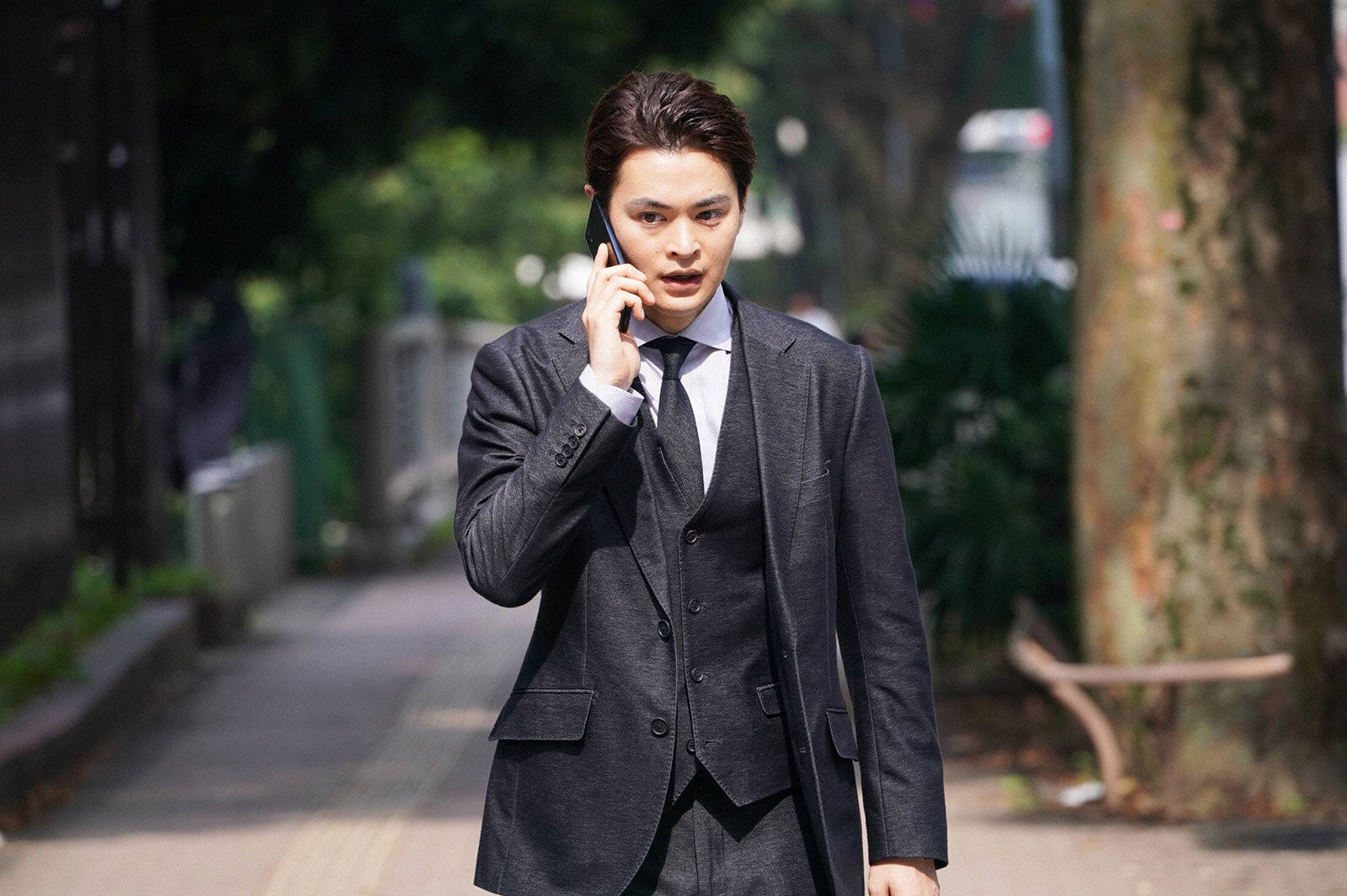 瀬戸康史「ルパンの娘」第1話より（C）フジテレビ