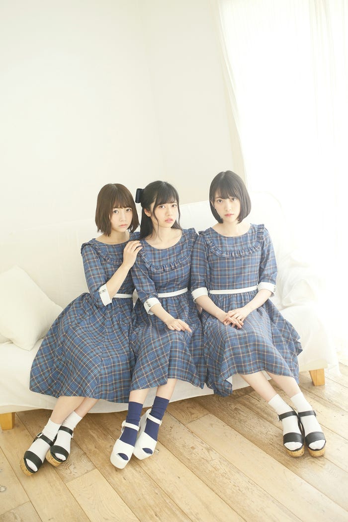 (左から)北野日奈子、寺田蘭世、堀未央奈(提供画像)