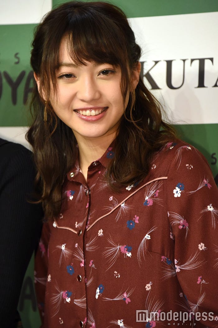 木崎ゆりあ (C)モデルプレス