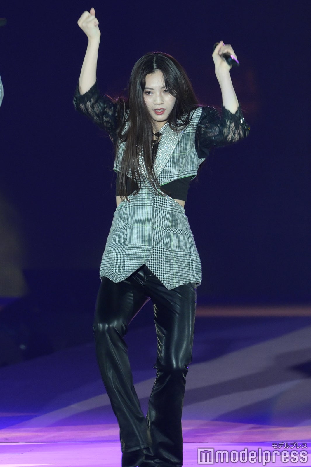 （C）モデルプレス