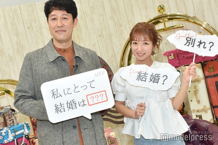 (左から)小籔千豊、辻希美(C)モデルプレス