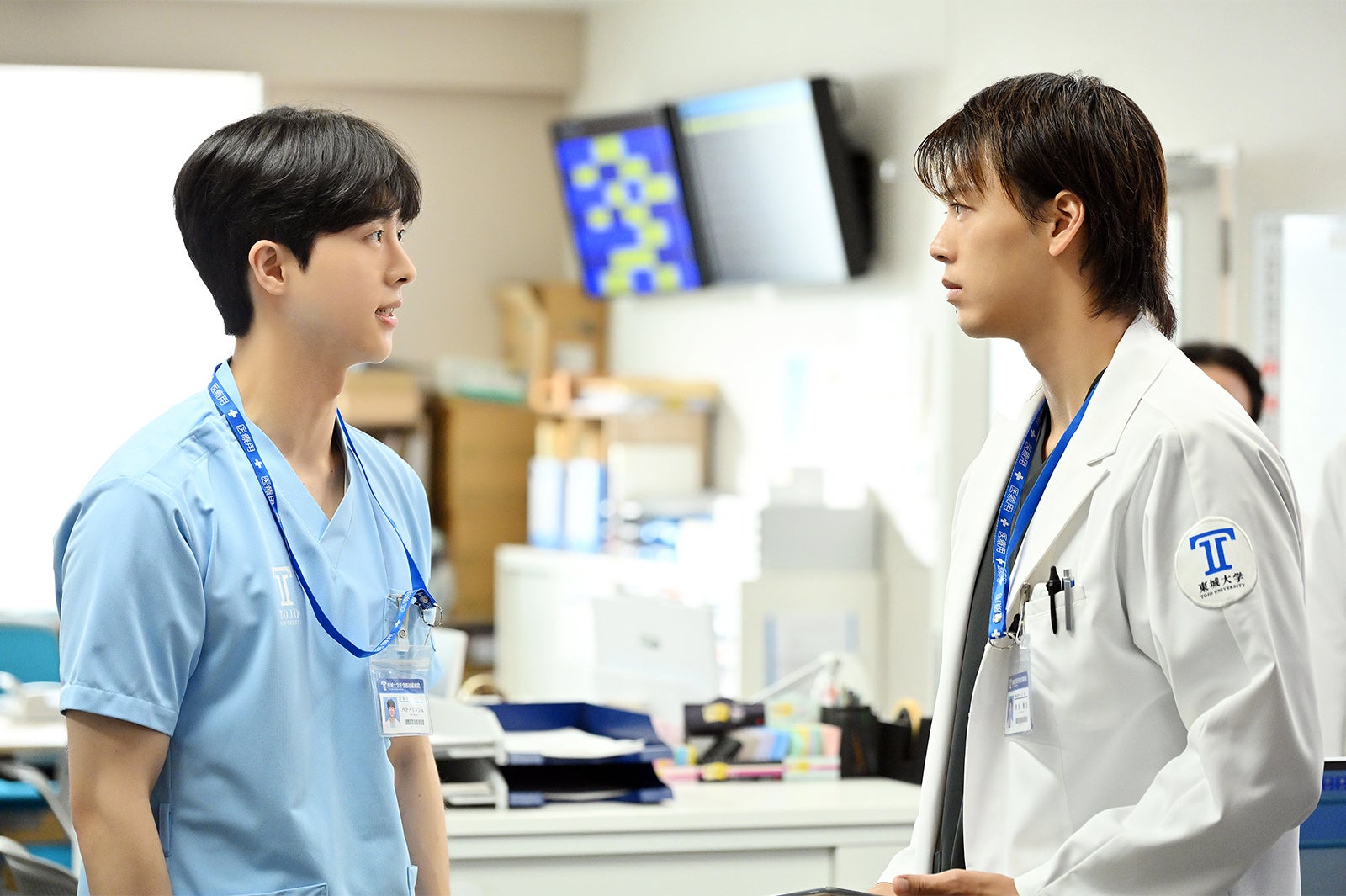 キム・ムジュン、竹内涼真「ブラックペアン シーズン２」第5話より（C）TBS