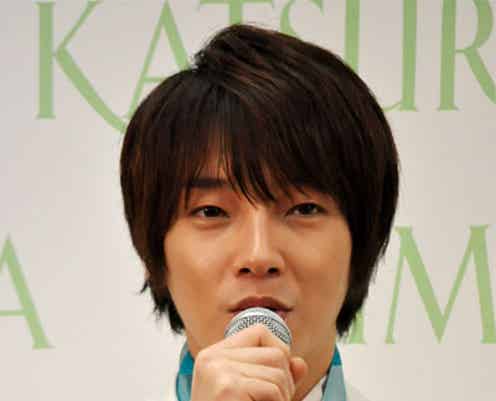 超新星メンバーが突然の入隊発表 ファンの反応は?