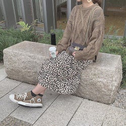 秋冬に買ったお気に入りは長く着たいから。「レオパードスカート」、春はどう着る?