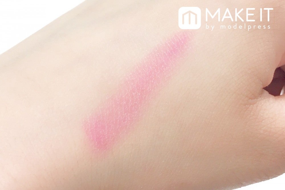 CHICCA／メスメリック リップラインスティック／05 エンジェルローブ (C)メイクイット