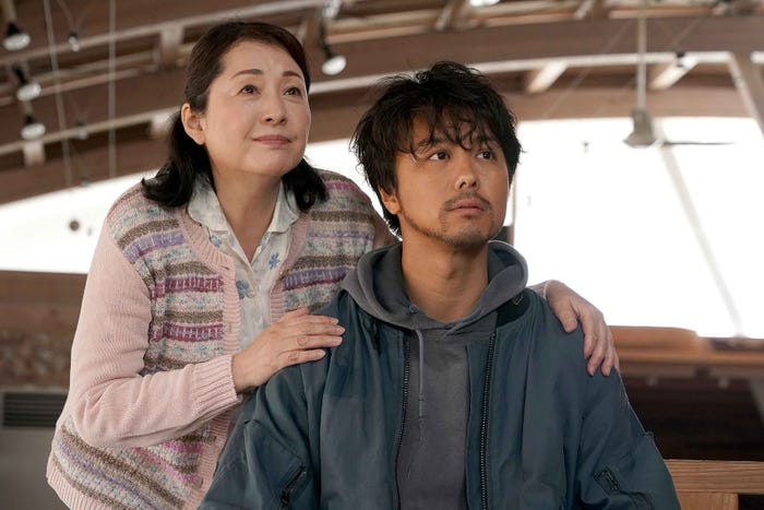 松坂慶子、TAKAHIRO(C)2019「僕に、会いたかった」製作委員会