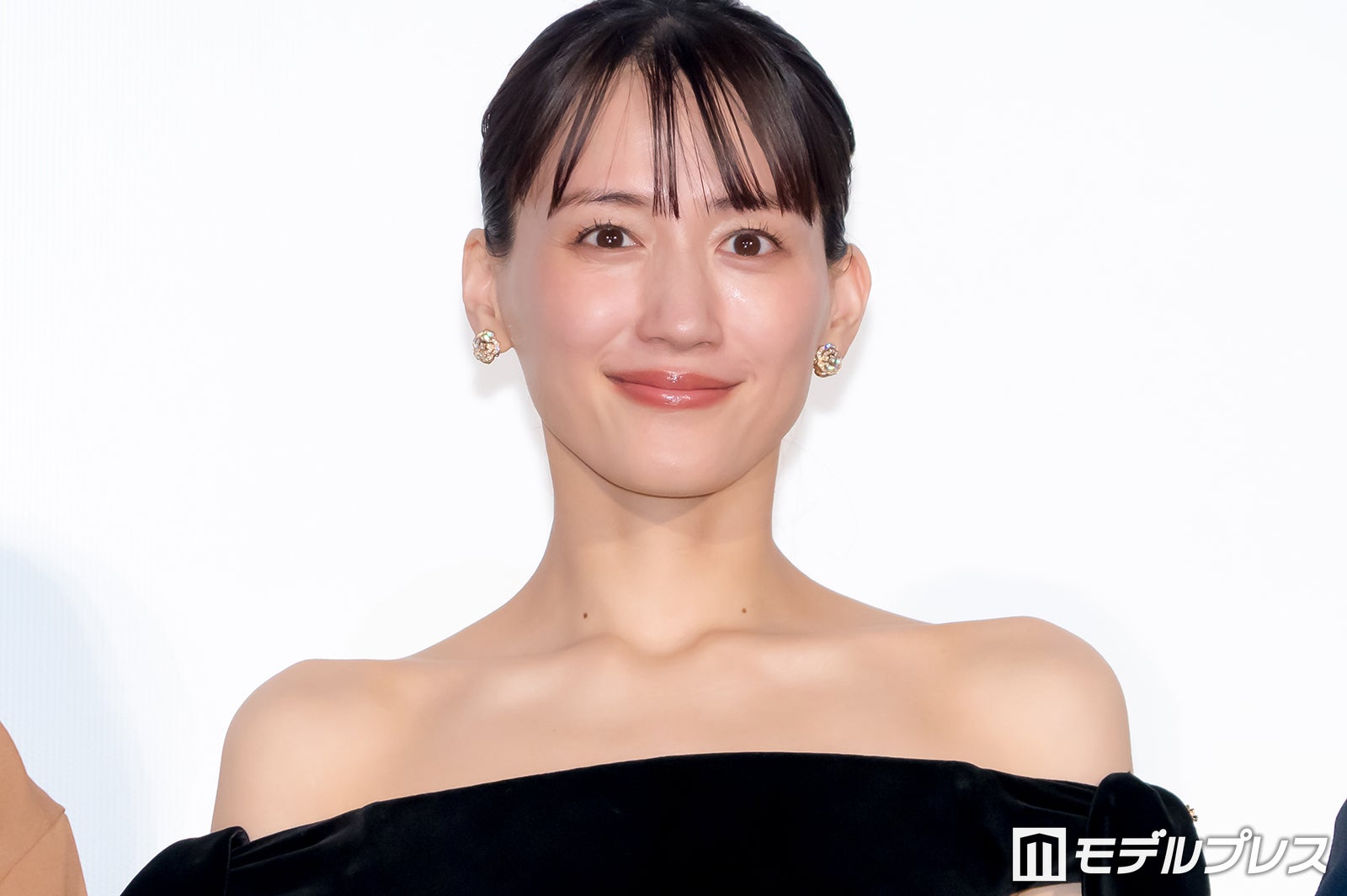 綾瀬はるか（C）モデルプレス