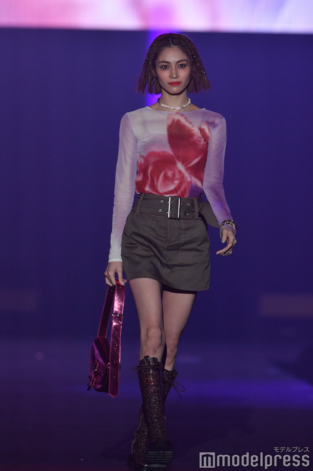 （C）モデルプレス