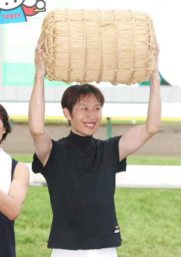 田辺裕信が12勝で新潟騎手リーディング獲得 副賞に新潟県産米1俵 中京リーディングジョッキーは岩田望