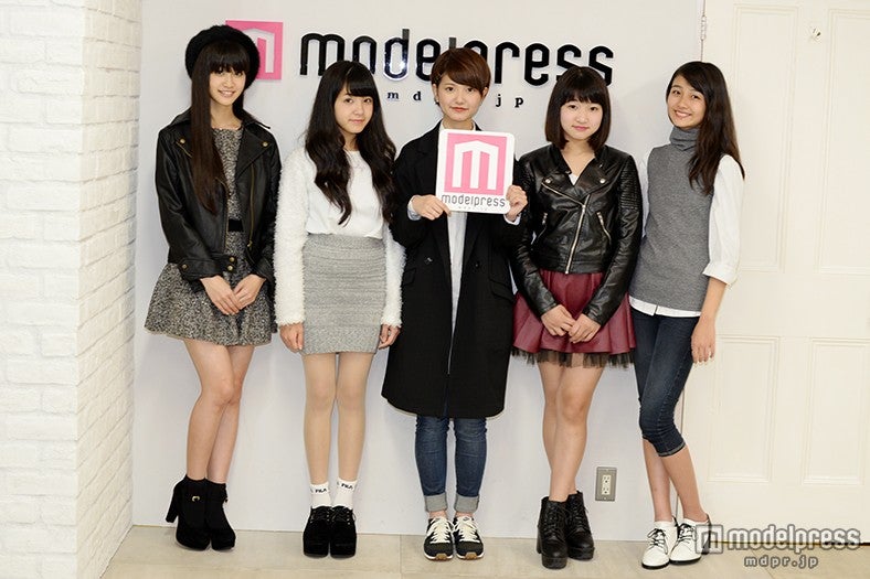 生見愛瑠さん、和田優香さん、塗木莉緒さん、北村來嶺彩さん、涼海花音さん