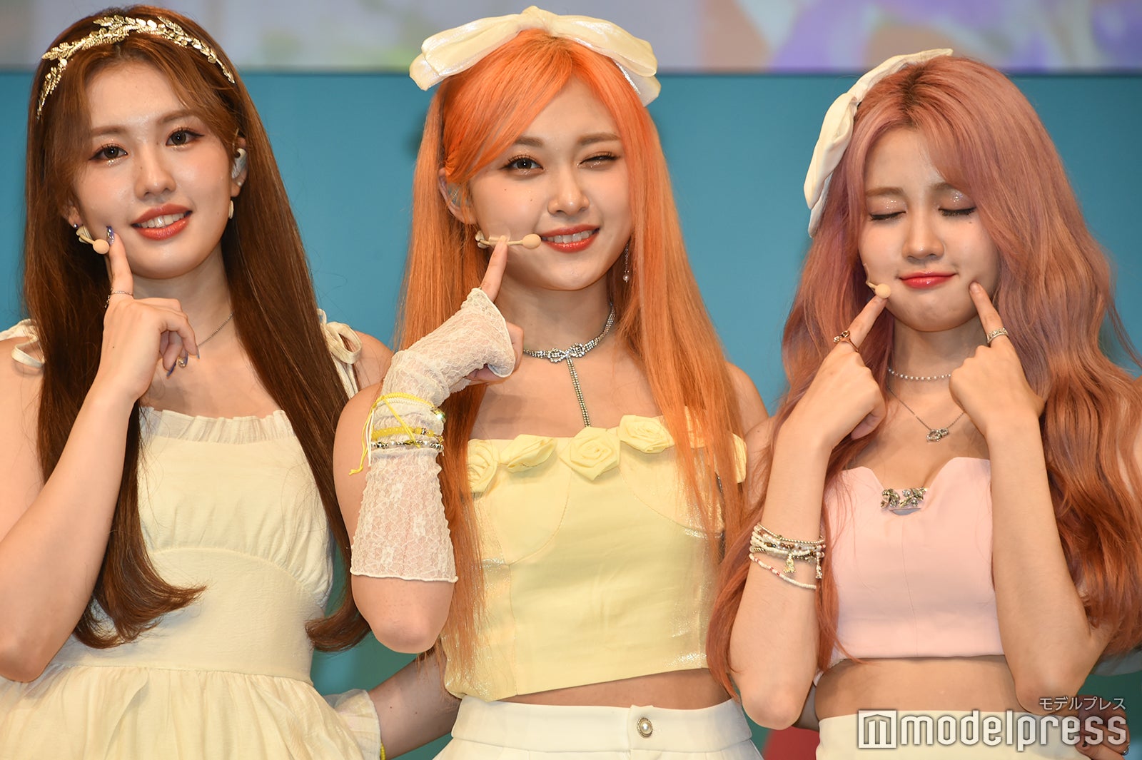 ハナ、リリカ、アラ （C）モデルプレス