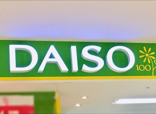 まるでサーファー気分 ダイソーの 超万能トートバッグ が優秀すぎて話題沸騰 モデルプレス