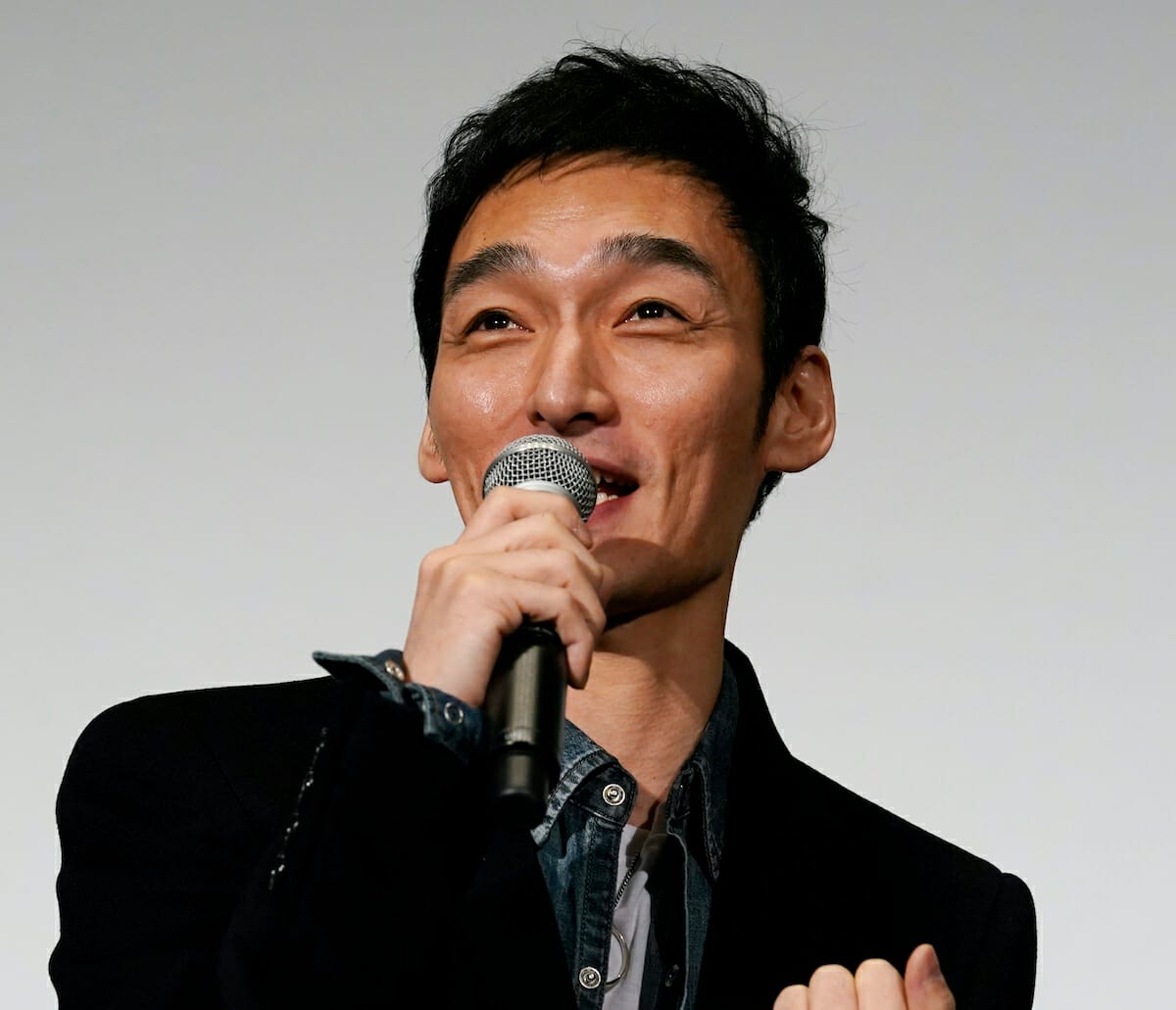 草彅剛 とある理由で禁酒 最近飲んでいますか の問いかけに モデルプレス