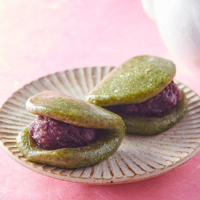 シャトレーゼ 春限定和菓子 シャトレーゼの手摘みよもぎの草餅