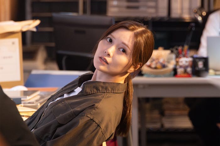 白石麻衣「オクラ~迷宮入り事件捜査~」(C)フジテレビ
