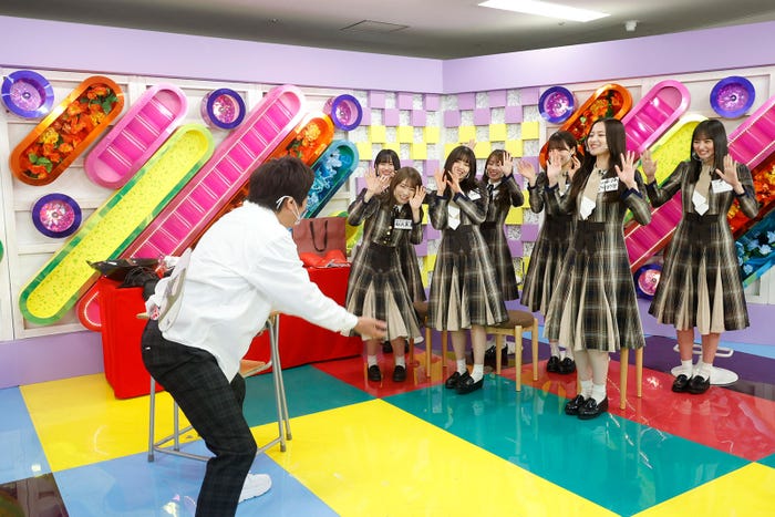 堀内健、乃木坂46(提供写真)