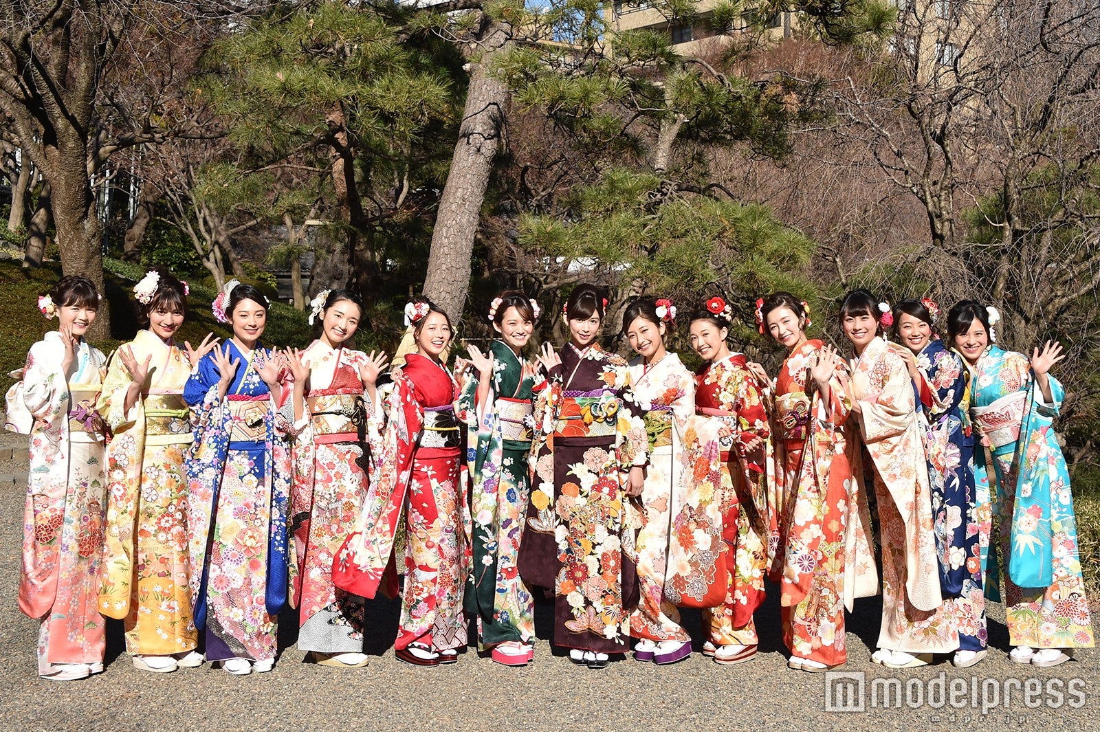 杉田亜弥さん、齋藤千尋さん、杉田友里さん、對馬桜花さん、松井まりさん、高尾美有さん、結城モエさん、岡田彩花さん、松井りなさん、エレナさん、廣木葵さん、池田芽以さん、吉田弥さん （C）モデルプレス