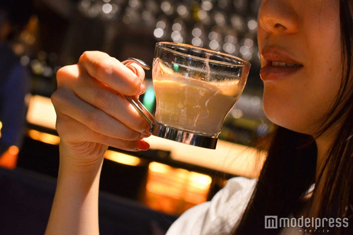 カフェスタイルでいただくのがオシャレ(C)モデルプレス