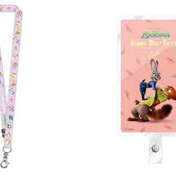 ネックストラップ税込1,650円、フォンタブ税込1,100円(C)Disney