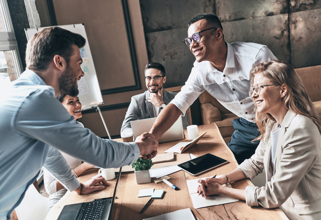 正直招待したくない 結婚式に呼びたくない友達への対応例3選 モデルプレス