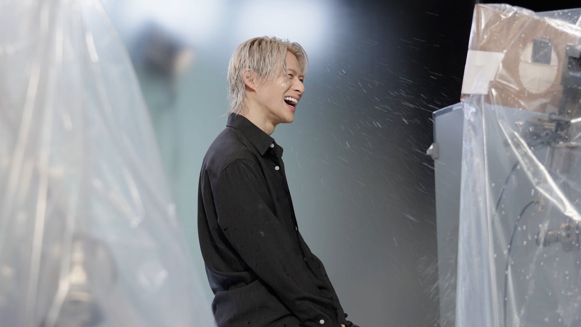 平野紫耀／新CM「続・滴る男」篇メイキングより（提供写真）