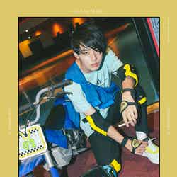 SUPER★DRAGON3rd写真集「Go Out With…」限定ソロカバー（松村和哉ver.）（C）SDP