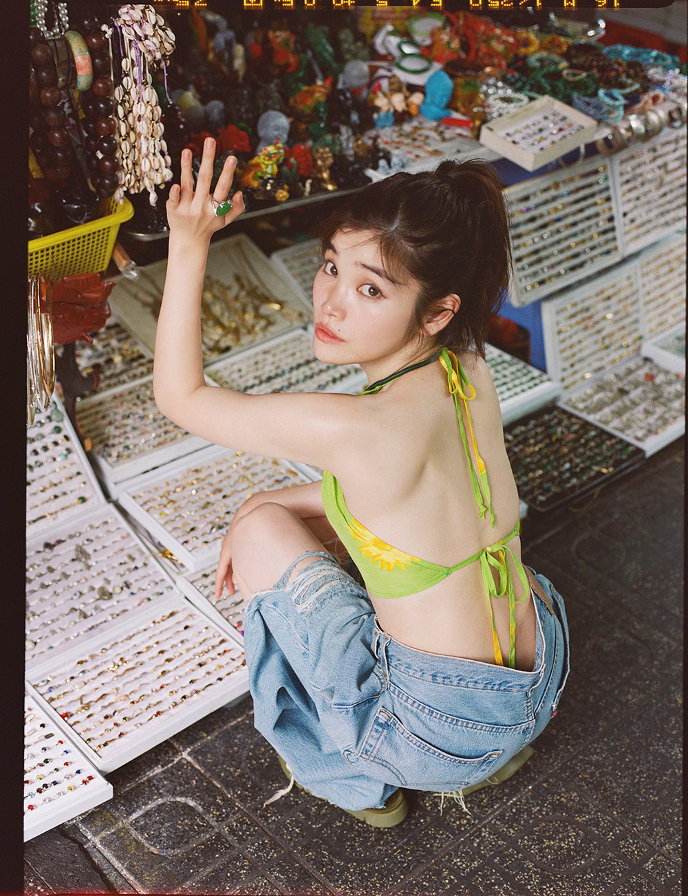 美品 BiSH セントチヒロ・チッチ REBOOT 再起動 ロンT L 加藤千尋 美品 BiSH セントチヒロ・チッチ REBOOT 再起動 ロンT L 加藤