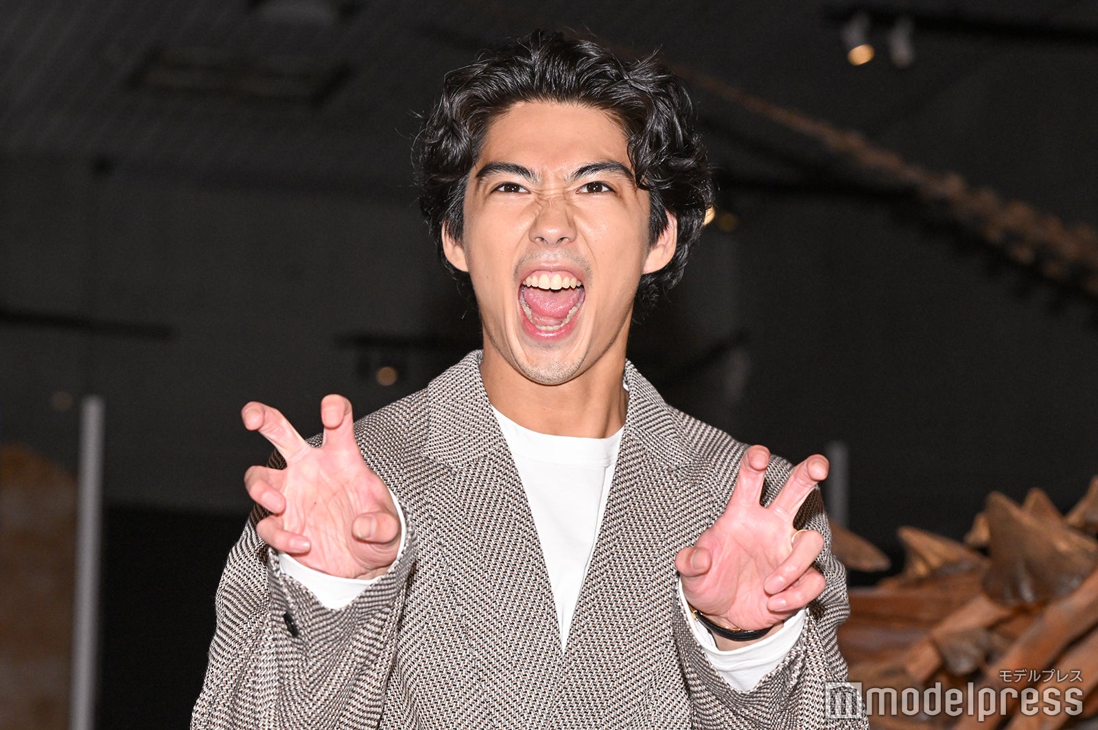 賀来賢人（C）モデルプレス