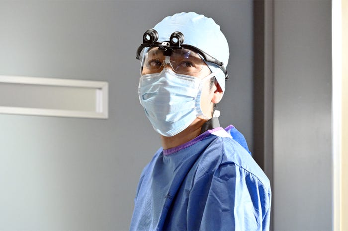 二宮和也「ブラックペアン シーズン2」第9話より(C)TBS