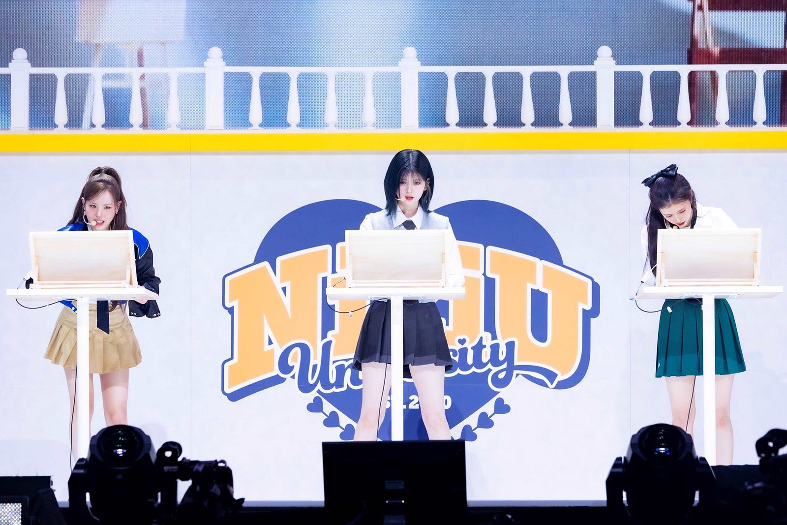 「NiziU Fan Meeting with U 2024Nizi“U”niversity」ライブ写真／撮影：田中聖太郎写真事務所