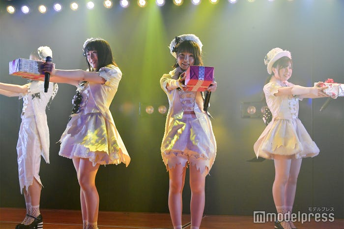 田屋美咲、川本紗矢、髙橋彩音、永野芹佳/AKB48村山チーム4「手をつなぎながら」公演(C)モデルプレス