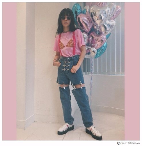 仲里依紗、派手ファッションで「あなそれ」麗華とのギャップが話題「違いすぎる」「同一人物？」