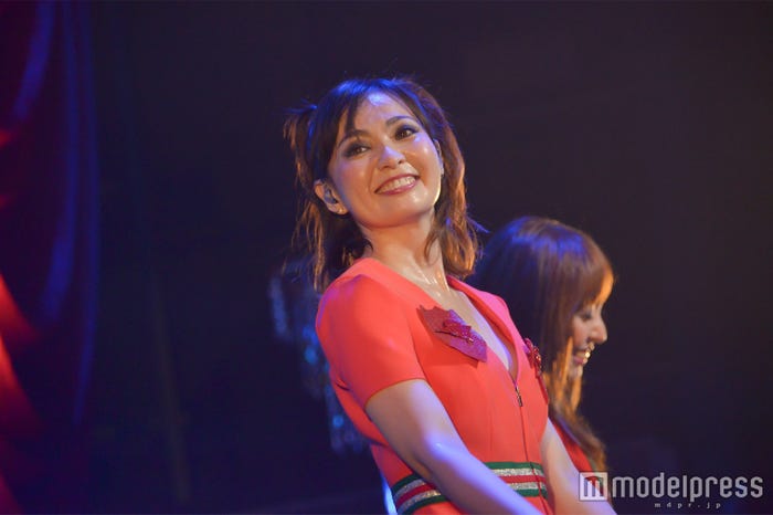 MINA (C)モデルプレス