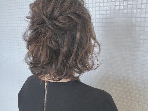 大人可愛いパーティーにぴったりのハーフアップ ロング ボブまでの簡単アレンジ モデルプレス