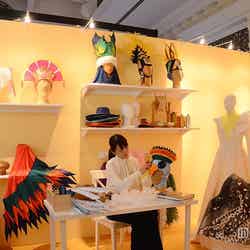衣装製作スタッフの実演「東京ディズニーリゾート特別展示」／「D23 Expo Japan 2015」