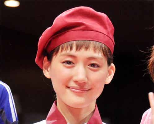 綾瀬はるか×岡田将生が“なりたいもの”に変身