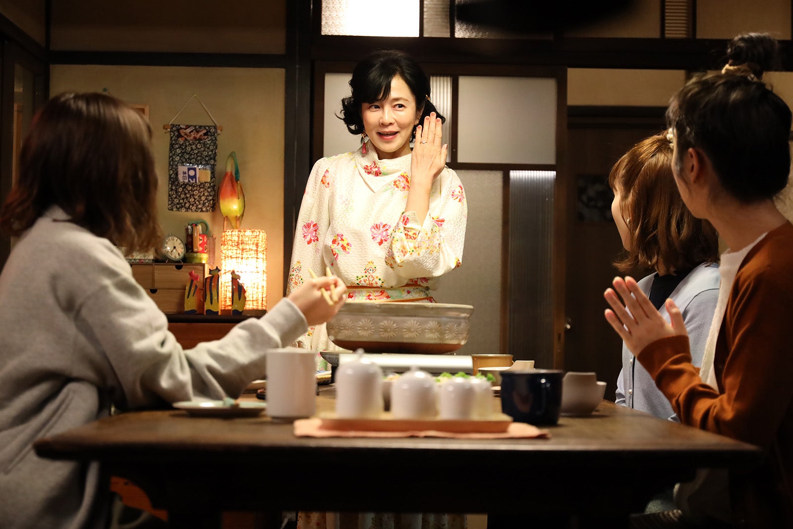 坂井真紀「若草物語―恋する姉妹と恋せぬ私―」第4話（C）日本テレビ