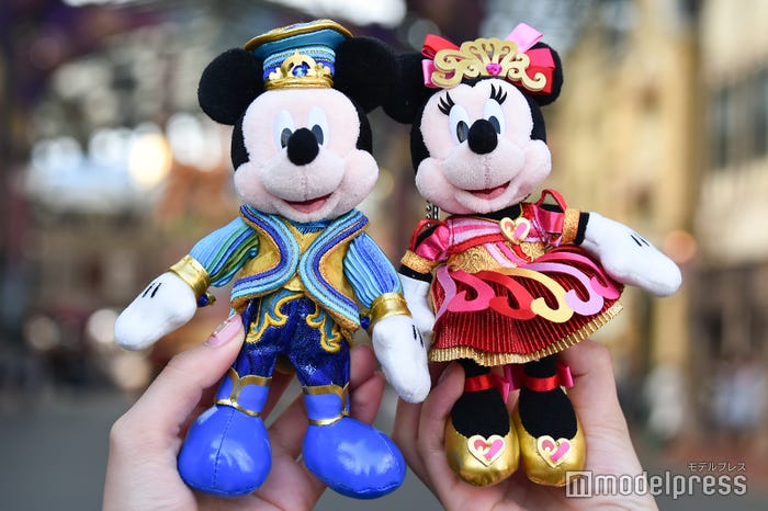 ぬいぐるみバッジ(1個¥1,900) (C)モデルプレス(C)Disney