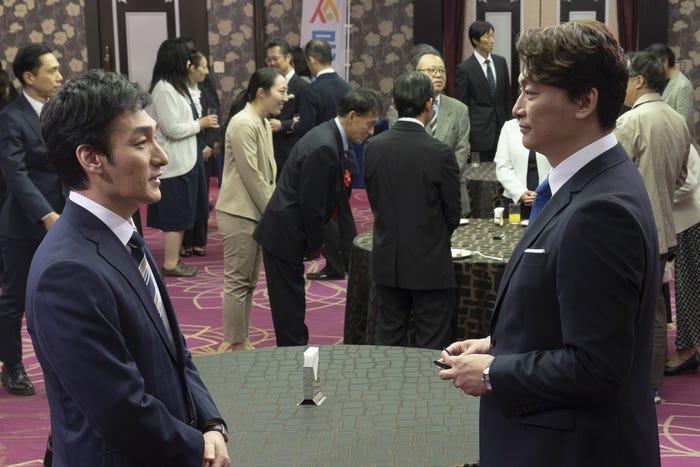 草なぎ剛、香取慎吾(C)フジテレビ