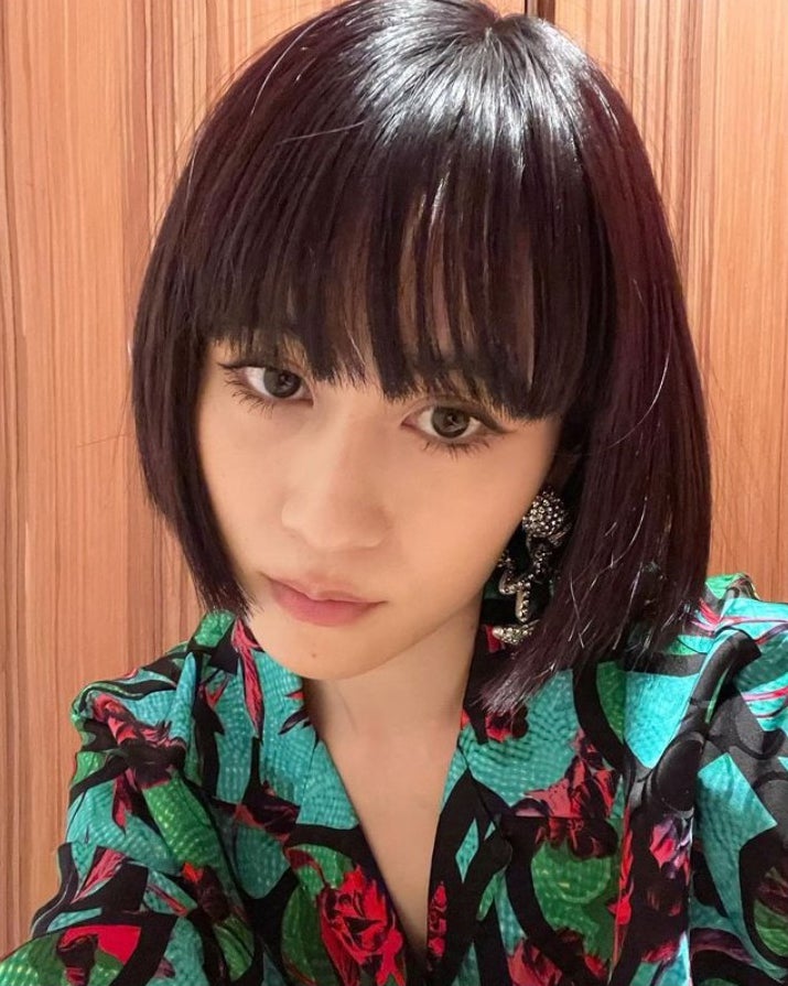 前田敦子、紫がかった髪色にイメチェン「似合いすぎ」「かっこ可愛い」の声続出