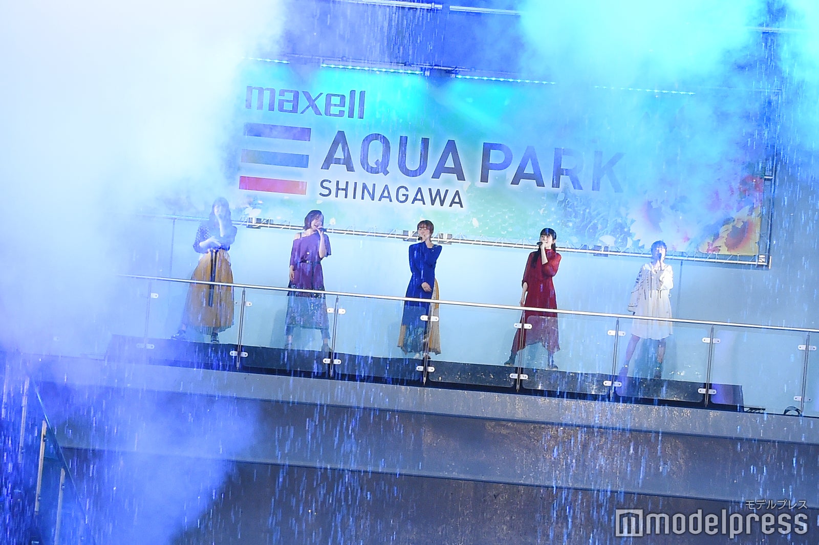 リトグリ（左から）かれん、MAYU、芹奈、manaka、アサヒ（C）モデルプレス