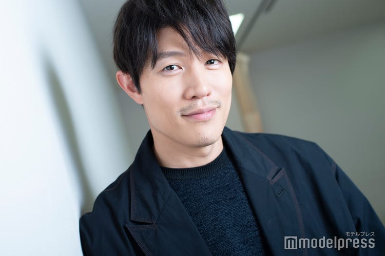 鈴木亮平 吉岡里帆と胸キュンを模索 ラブコメ愛 も明かす 憧れでした レンアイ漫画家 インタビュー モデルプレス 鈴木亮平 吉岡里帆と胸キュンを模索 ラブコメ愛 も明かす 憧れでした レンアイ漫画家 インタビュー モデルプレス